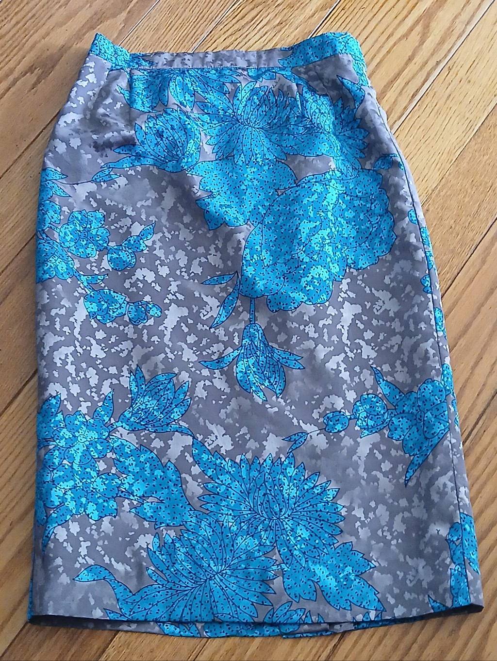 Vintage Handmade Tailored Pencil Skirt Size Measurments Below